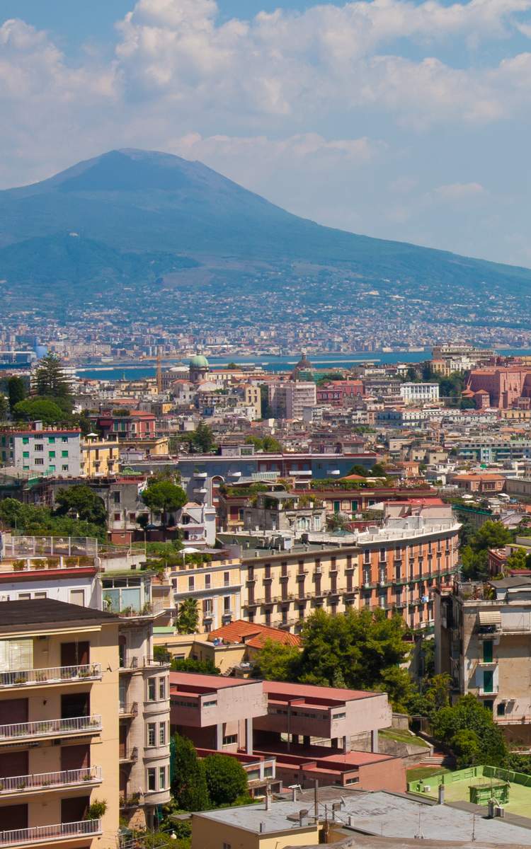 Blick auf Neapel in Italien