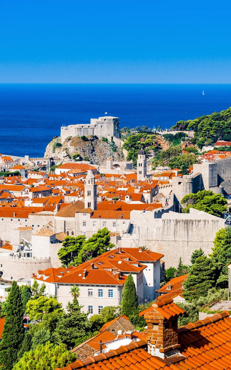 Schöner Blick auf die Altstadt von Dubrovnik in Kroatien