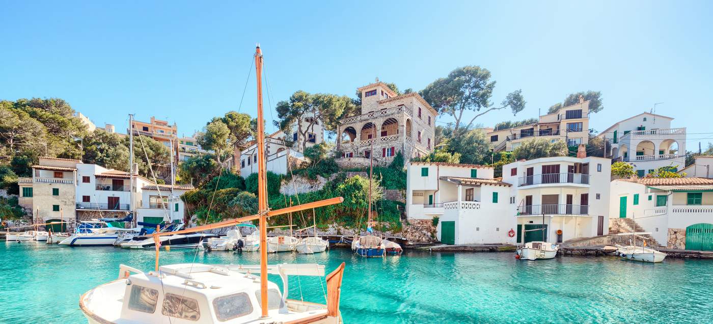 Familienferien Spanien - ideal für einen Mix aus Entspannung (Wasserparks, Ferienhäuser mit Pool) und Erkundung