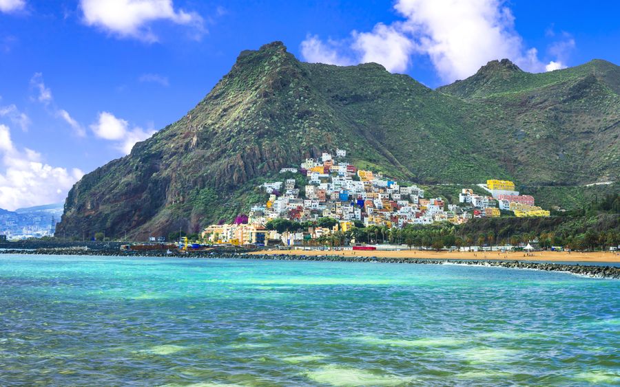 Fluege Teneriffa - Strand Playa de las Teresitas Teneriffa