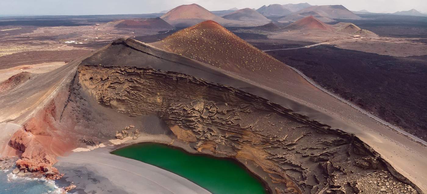 El Golfo - gelegen im Naturpark der Vulkane nahe dem Timanfaya-Nationalpark