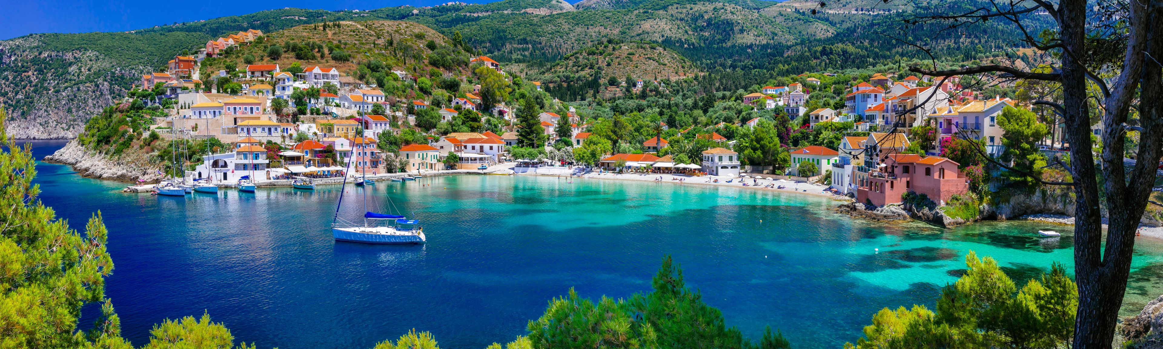Fluege Kefalonia - Blick auf das Dorf Asos