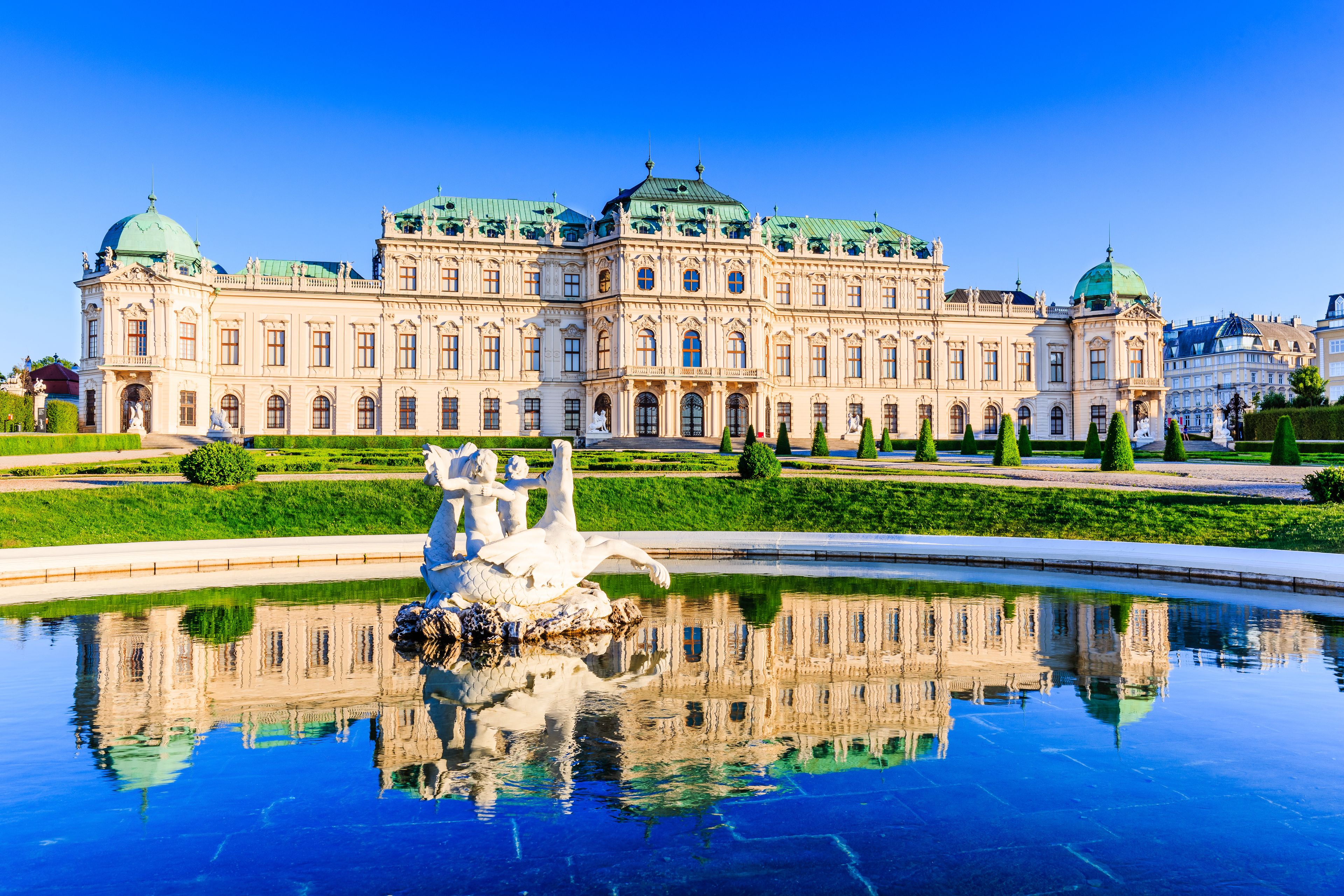 Günstig nach Wien fliegen und den Belvedere Palast besichtigen