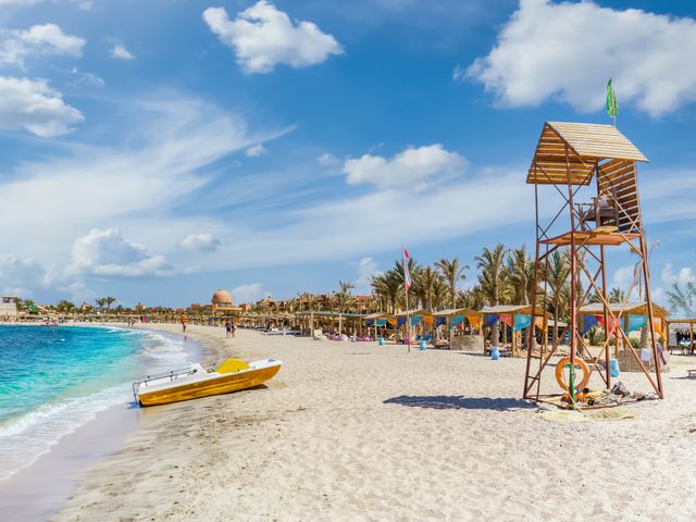 Schöner Blick auf den Strand Abu Dabbab in Marsa Alam