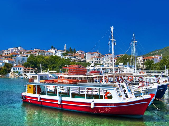 FFlüge nach Skiathos in den Sporaden in Griechenland.