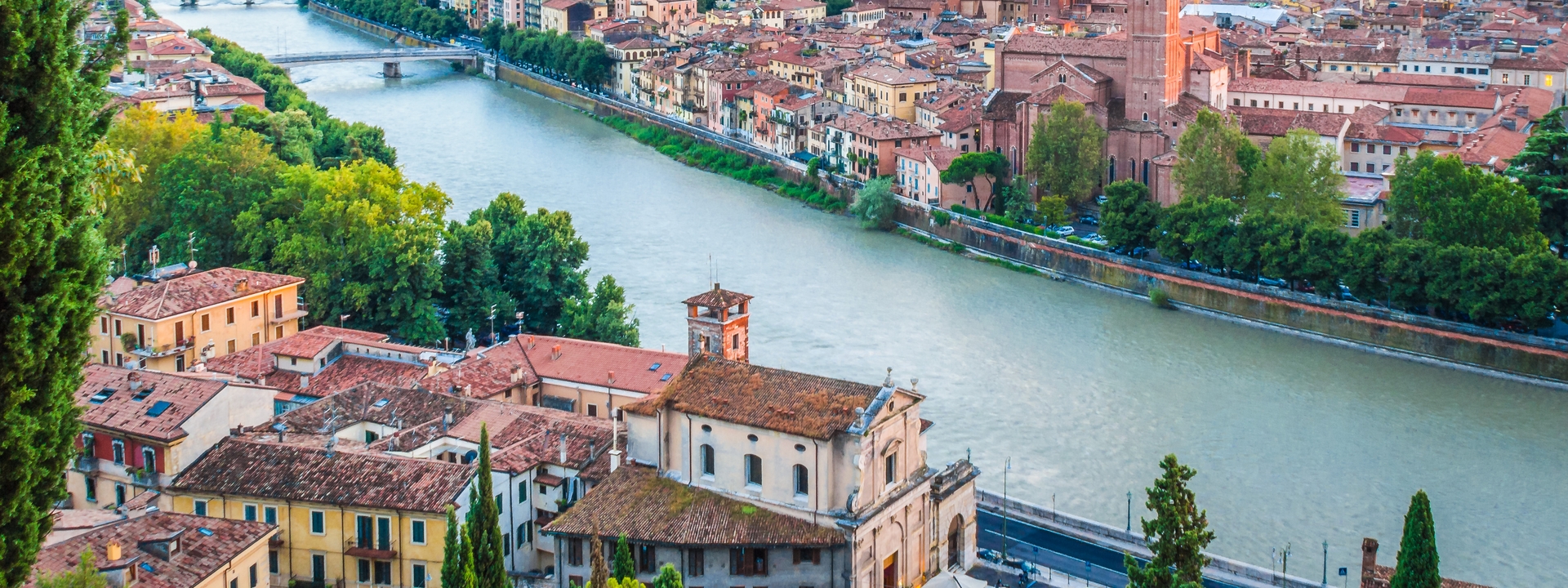 Fluege Verona - Blick auf die Metropole in Italien