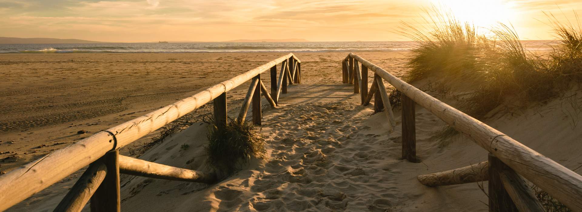 Tarifa - ist der südlichste Punkt Kontinentaleuropas, gelegen am Treffpunkt von Mittelmeer und Atlantik