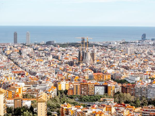 Blick über die Metropole Barcelona