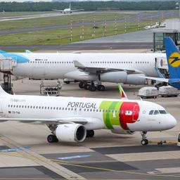 Flüge ab den Flughafen Düsseldorf buchen.