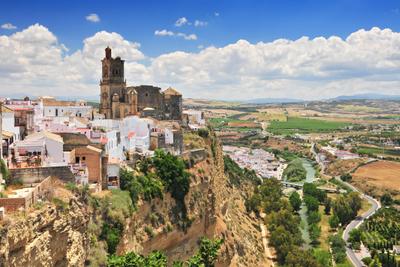 Blick auf Arcos de la Frontera in der Provinz Cadiz - Andalusien.