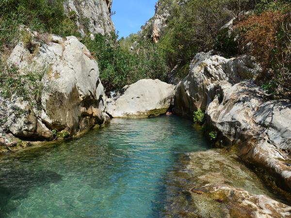 Die Wasserfälle von Fuentes del Algar in der Nähe von Alicante.