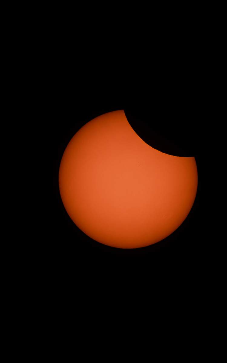 Günstige Flüge zur Sonnenfinsternis mit McFlight buchen.