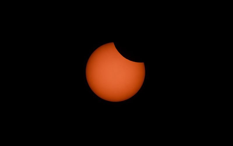 Günstige Flüge zur Sonnenfinsternis mit McFlight buchen.