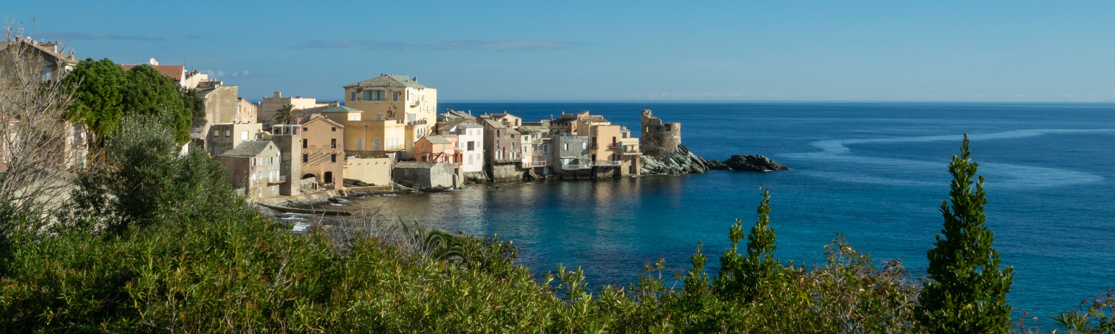 Flüge Bastia - Das Fischerdorf Erbalunga am Cap Corse auf Korsika