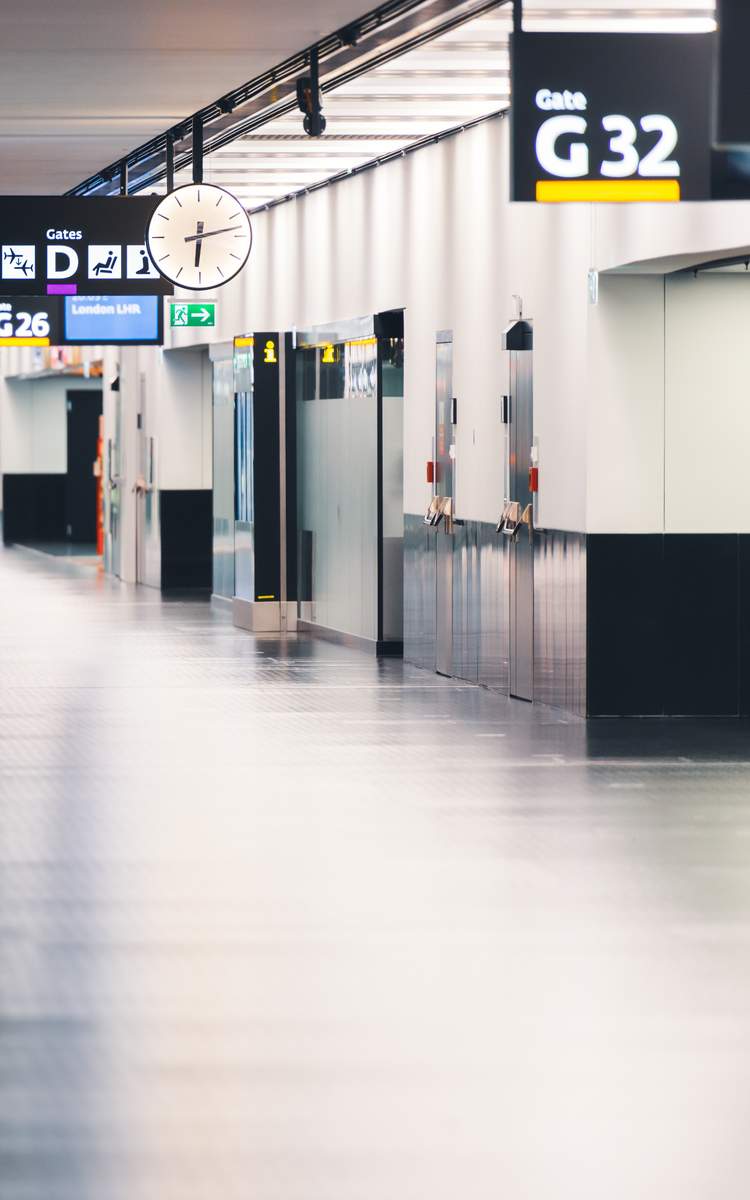 Flüge ab Österreich und Wien - fliegen 2026 mit EES, etias, eta, Handgepaeck und Security.