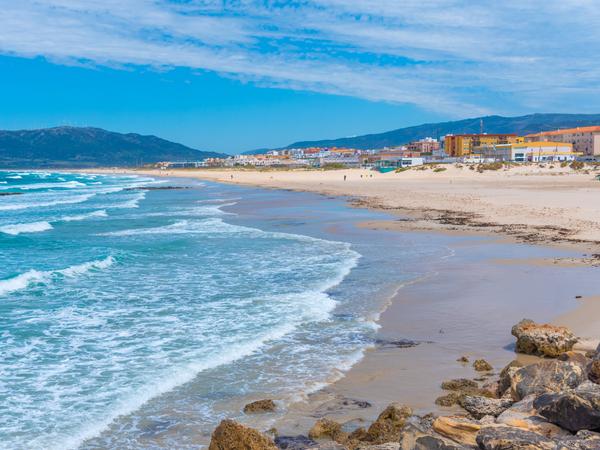 Playa de los Lances - schöner Stand in Tarifa an der Costa de la Luz in Andalusien.