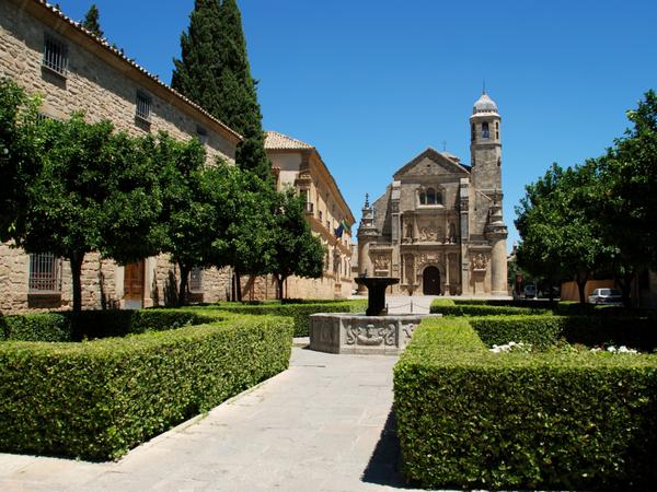 Úbeda - bekannt für ihre gut erhaltene Renaissance-Architektur, die sich besonders am Plaza Vázquez de Molina zeigt