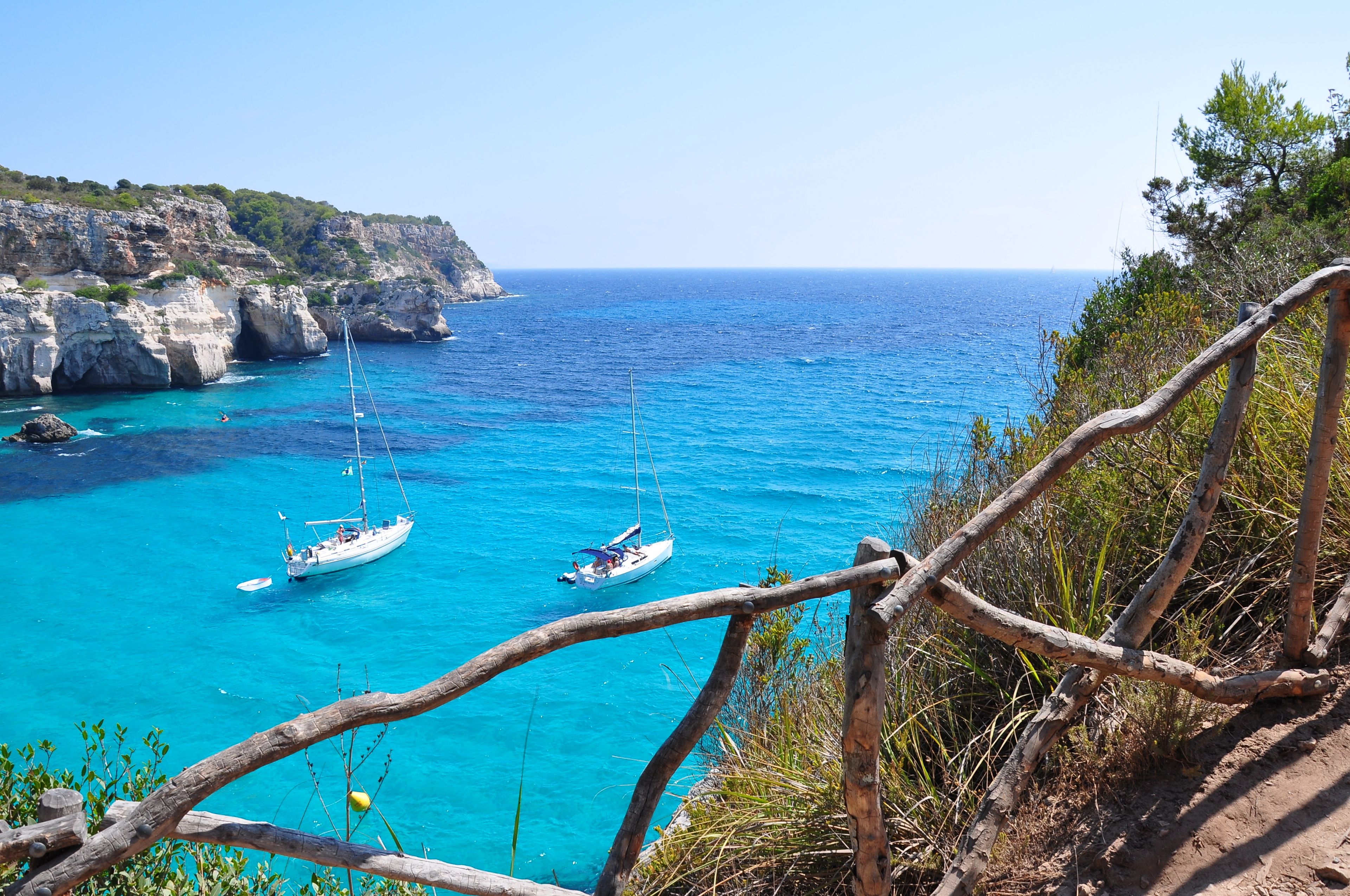 Fluege Menorca - Strand in Menorca Balearen