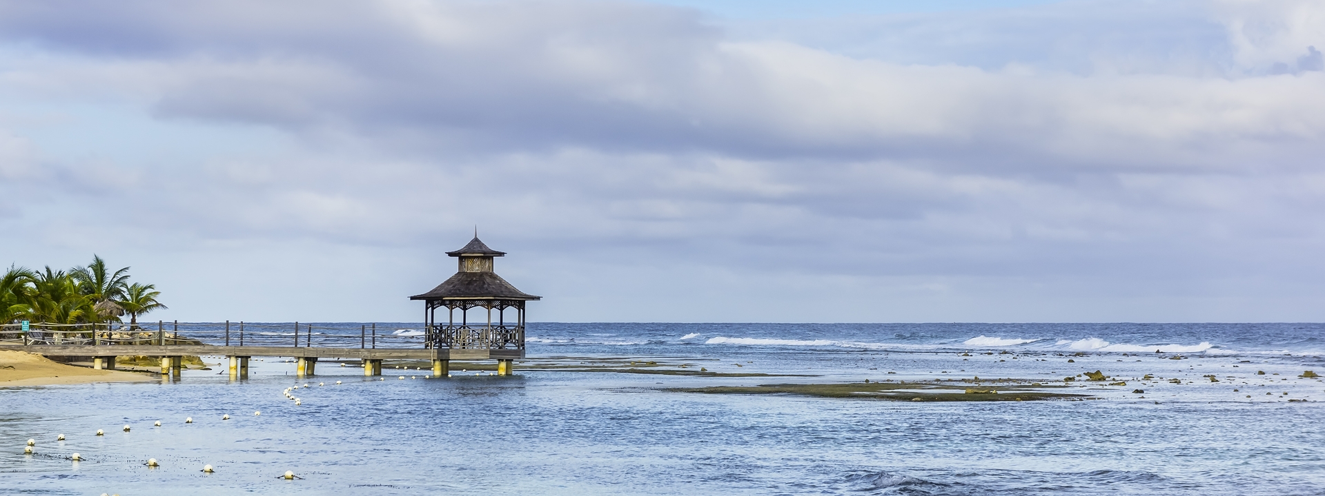 Fluege Montego Bay - Strand in Montego Bay in Jamaika Karibik