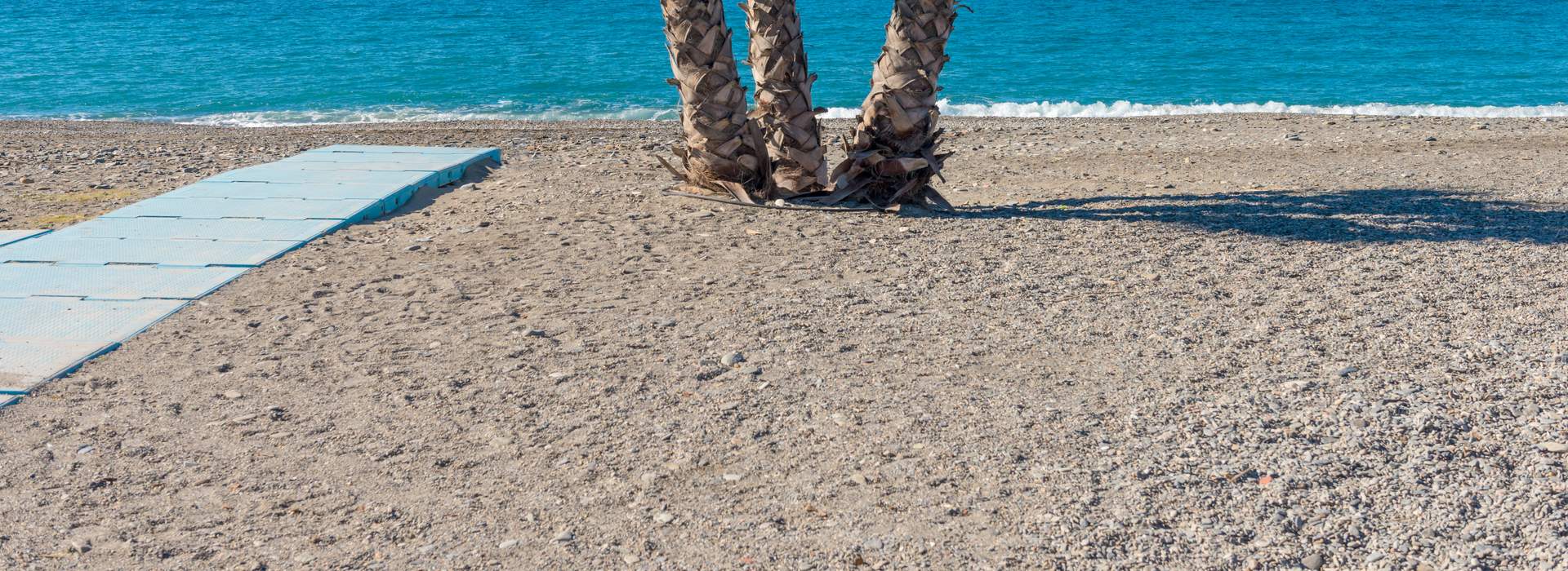 Strand La Herradura an der Costa Tropical