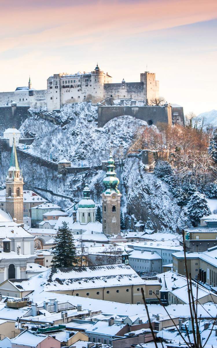 Flüge in die Wintersonne ab Salzburg SZG nach Aegypten, die Kanaren und Marrakesch.