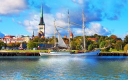 Günstige Flüge nach Tallinn mit McFlight buchen.