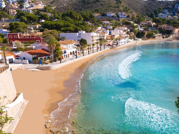Das beschauliche Fischerdorf Moraira an der Costa Blanca