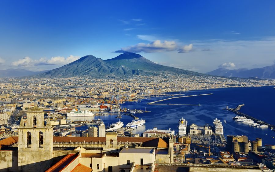 Flüge mit Eurowings - Sommer 2026 neue Flugstrecken ab Düsseldorf und Berlin.