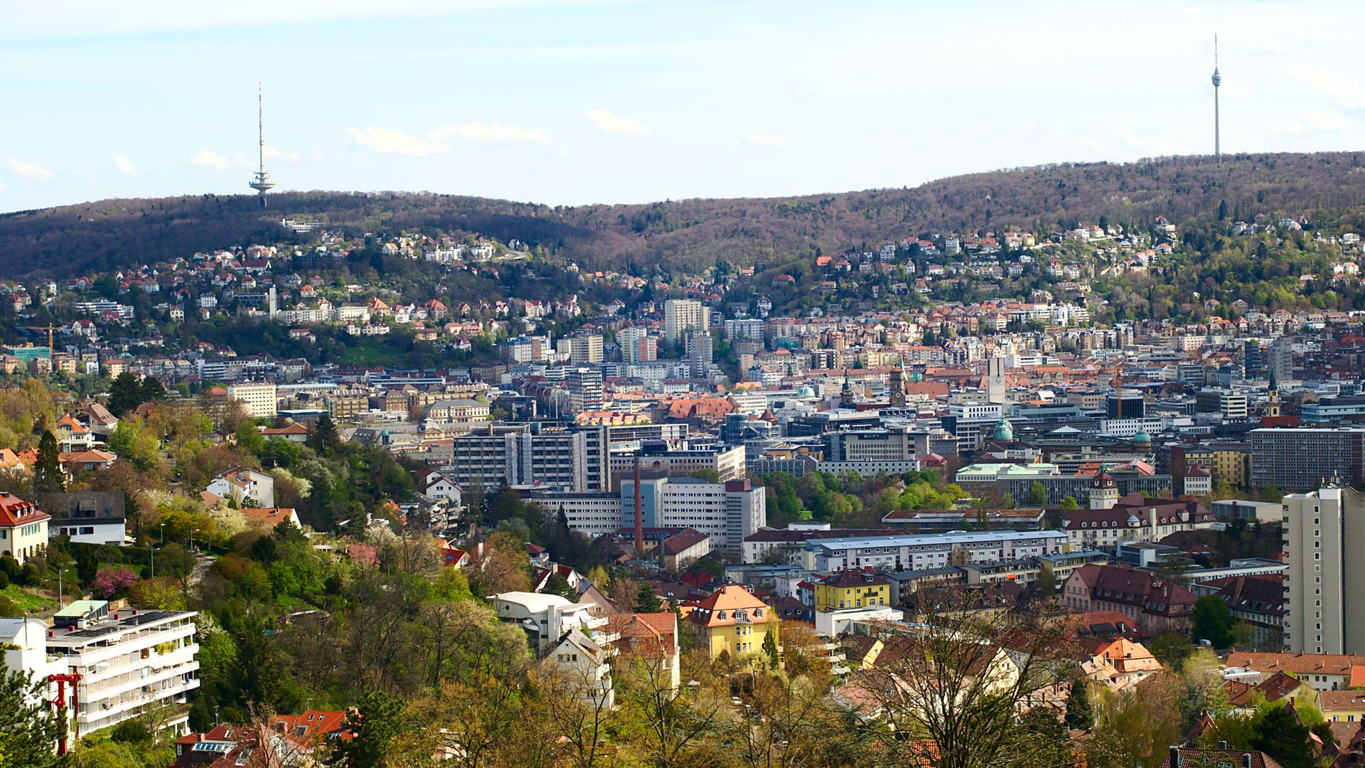 Günstige Flüge ab Stuttgart buchen.
