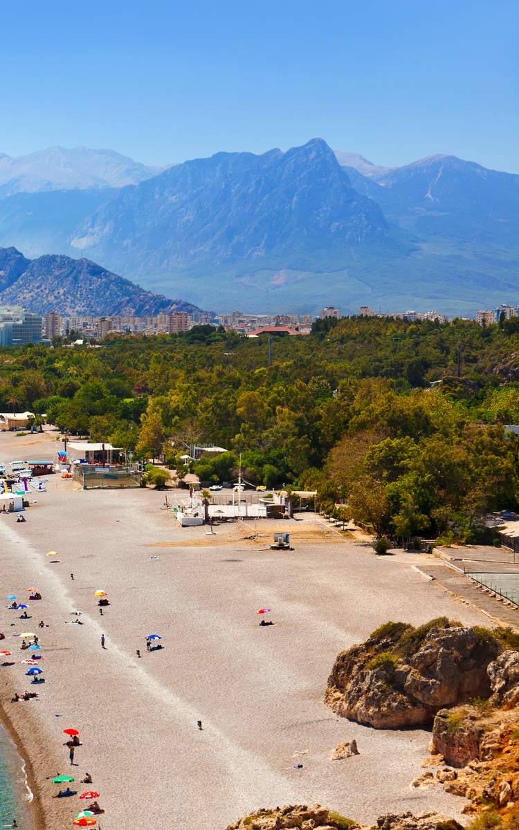 Billige Flüge nach Antalya vom Flughafen Köln buchen.