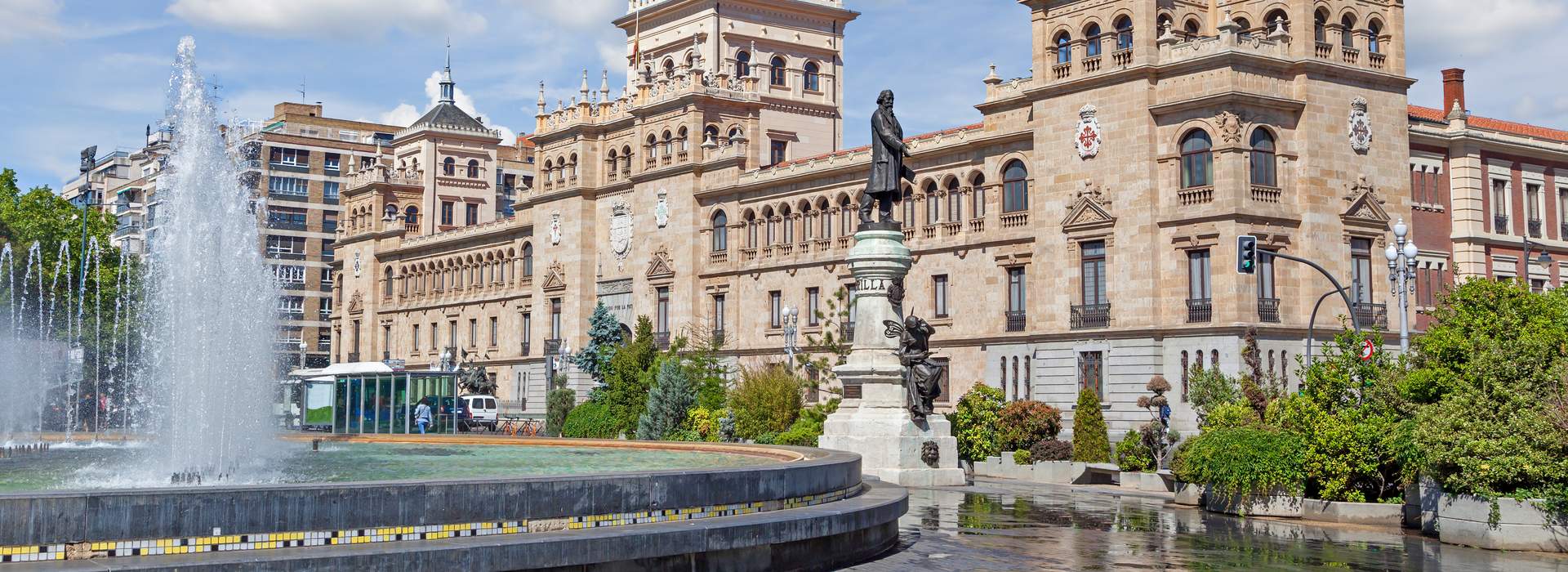 Valladolid - Hauptstadt der gleichnamigen Provinz und der Region Kastilien und León und hat eine reiche Geschichte und ein beeindruckendes architektonisches Erbe