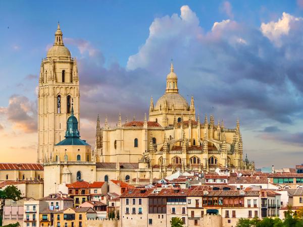 Altstadt von León - Hauptstadt am Río Bernesga im Nordwesten Spaniens