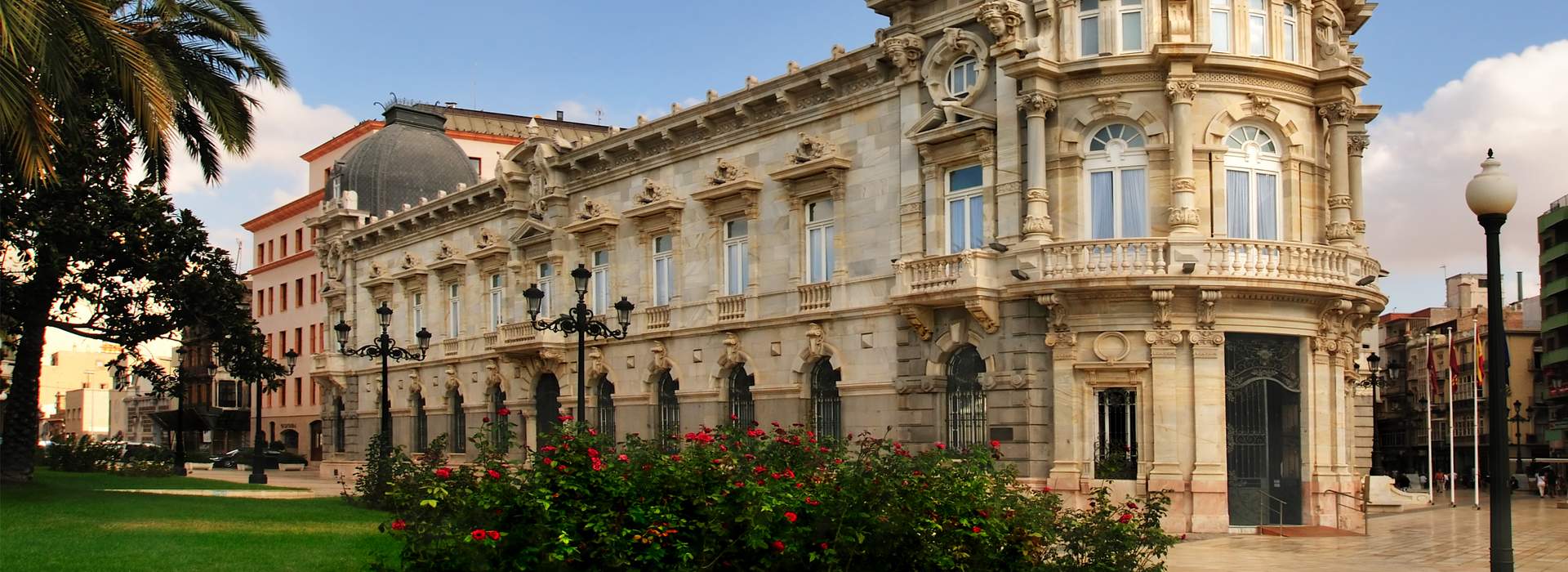 Blick auf den Rathauspalast in Cartagena, Region Murcia.