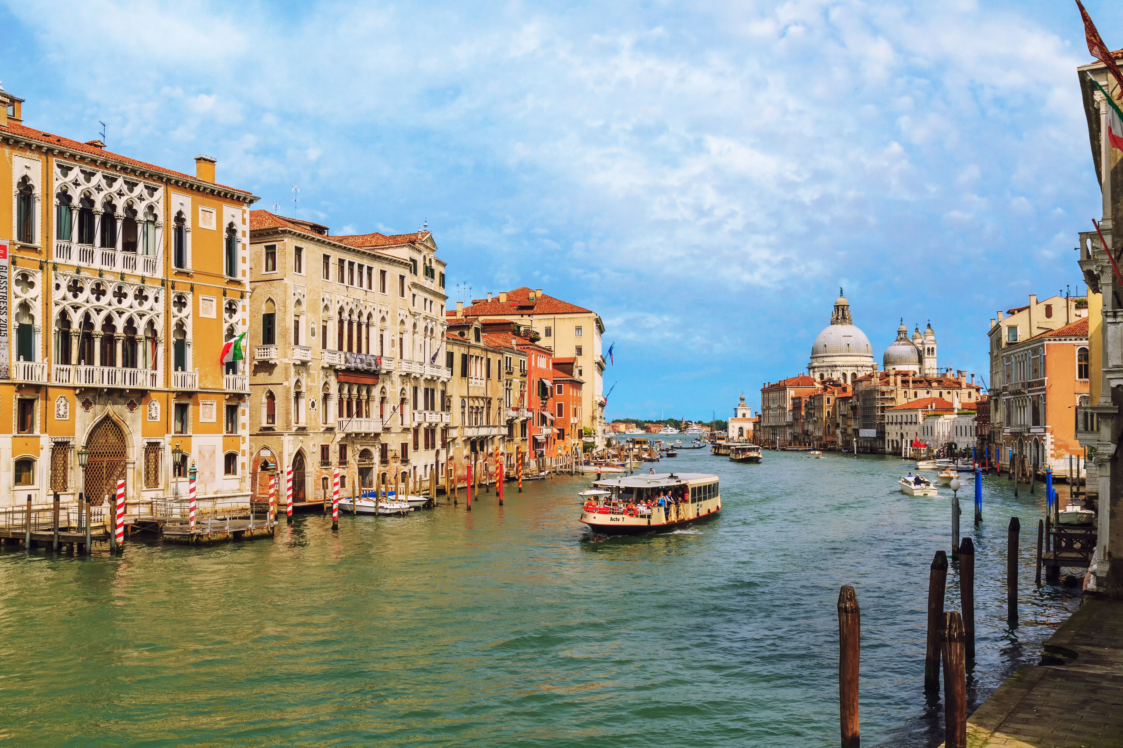 Fluege Venedig - Blick auf den Canal Grande in Venedig