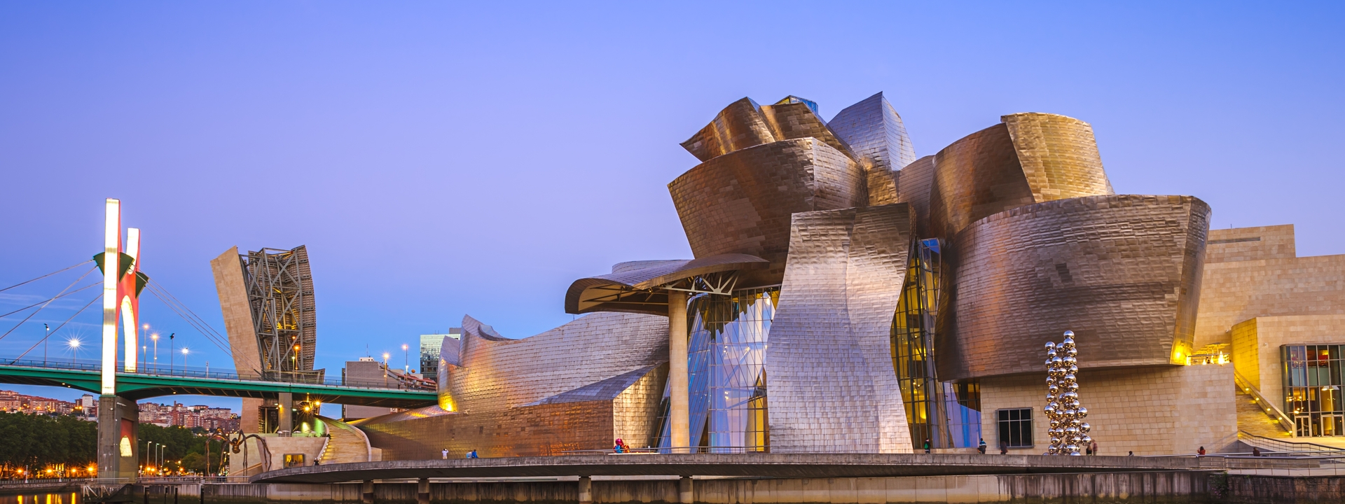 Fluege Bilbao - Das Guggenheim Museum in Bilbao