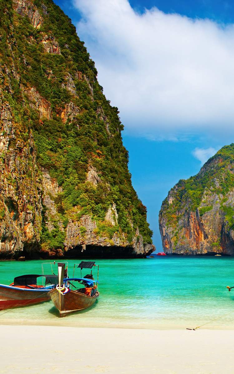 Günstige Flüge nach Thailand buchen mit den Flugangeboten von McFlight.
