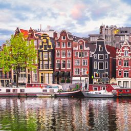 Günstige Flüge ab Amsterdam bei McFlight buchen.
