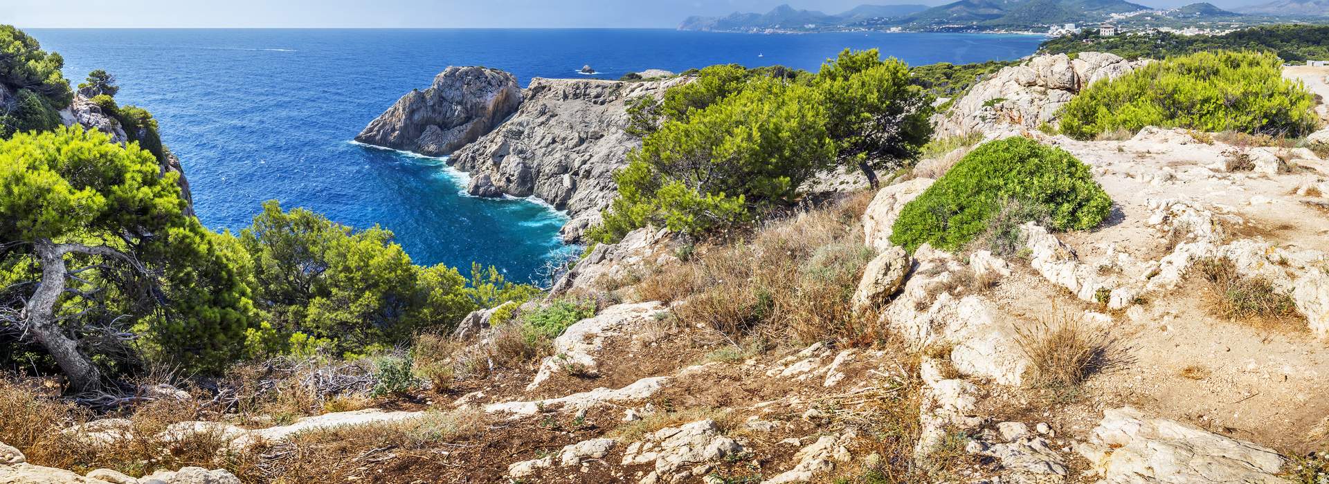 Cala Ratjada - lebhafter Hafen- und Ferienort in der Gemeinde Capdepera