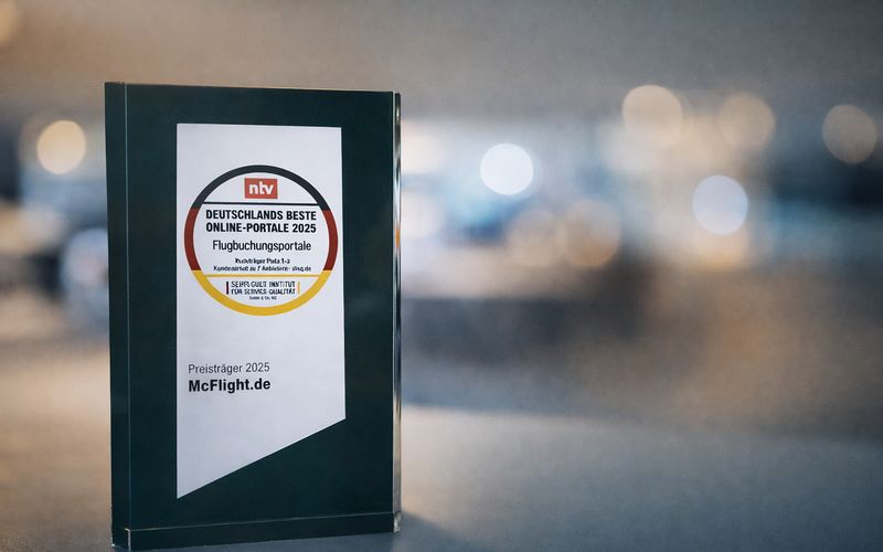 McFlight.de überzeugt 2025 bei DISQ/ntv: Top-Platzierung bei Flugbuchungsportalen und Bestwert im Teilbereich Internetauftritt/App.